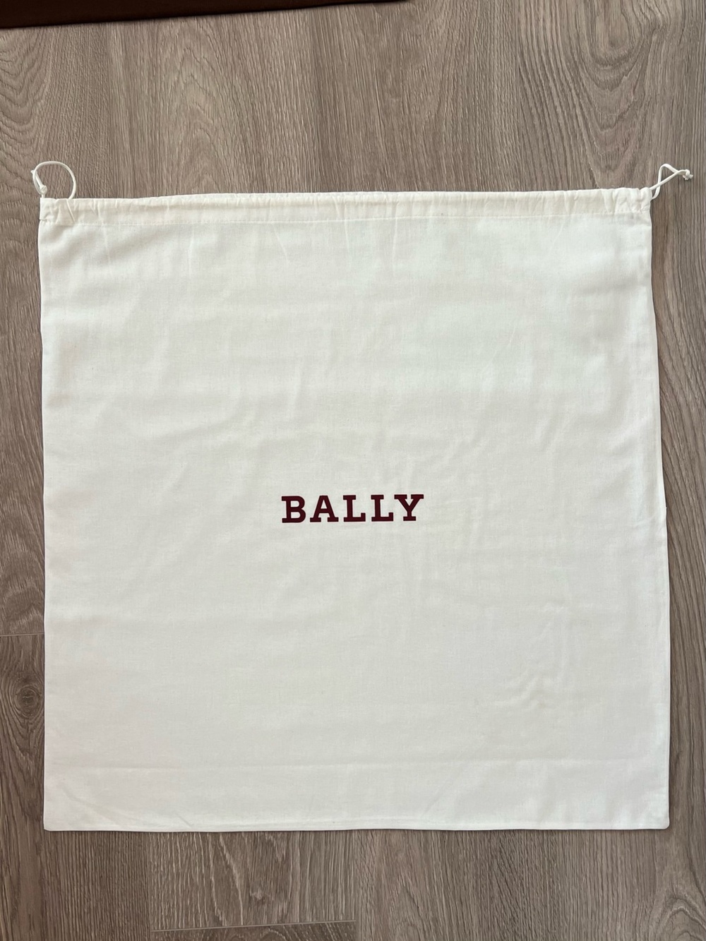 Bally dust bag (C299)